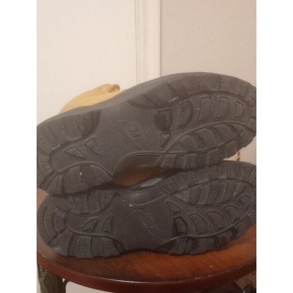 Nike Youth Manoa Leather Boots BQ5372-700 6Y / Womens 7.5 Wheat Black - Picture 13 of 14